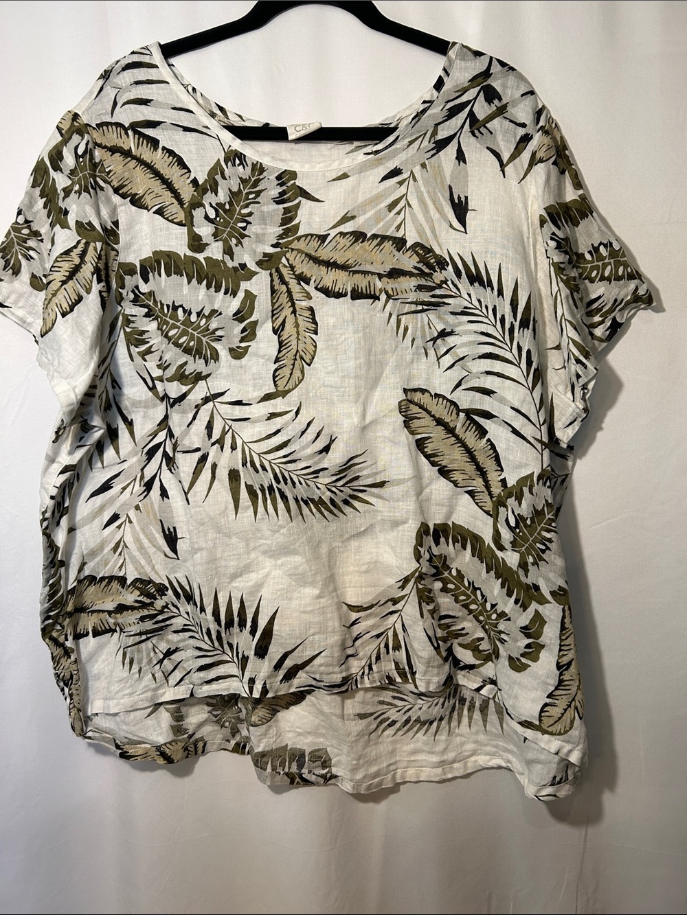 Lightweight White 100% Linen-Tropical Print Top - Olive Leaf